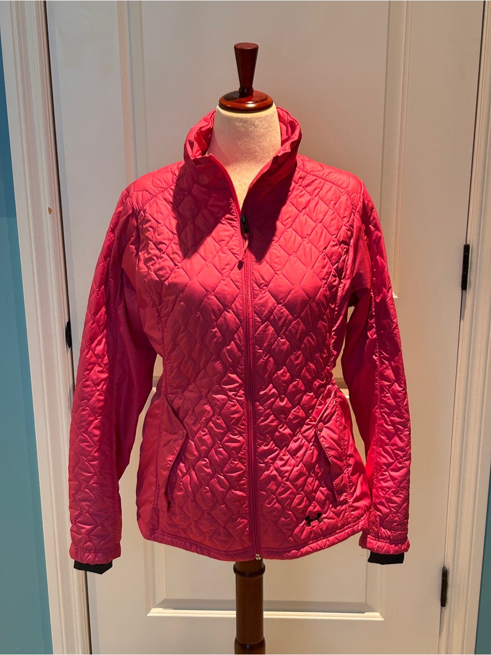 Under Armour Hot Pink Quilted Women's Puffer Jacket